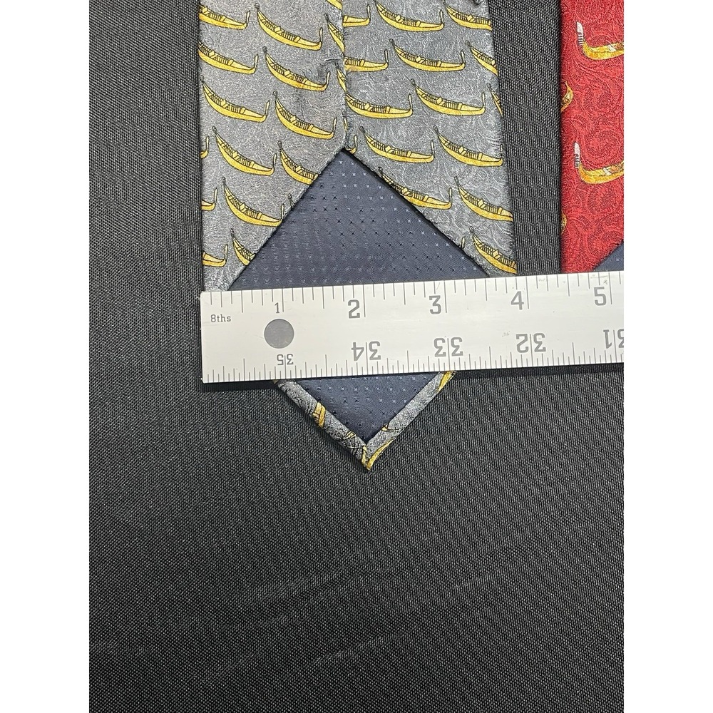 VTG Venezia By Italy Mens‎ Neck Ties Gondola Boats Gray And Red Lot 2 - Picture 4 of 4